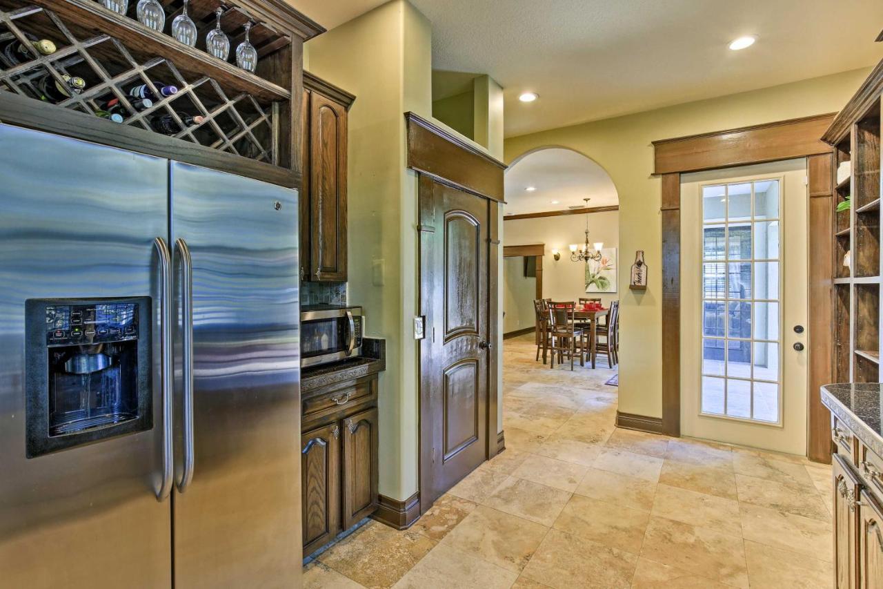 Tampa Oasis With Pool About 7 Mi To Busch Gardens! Villa Buitenkant foto