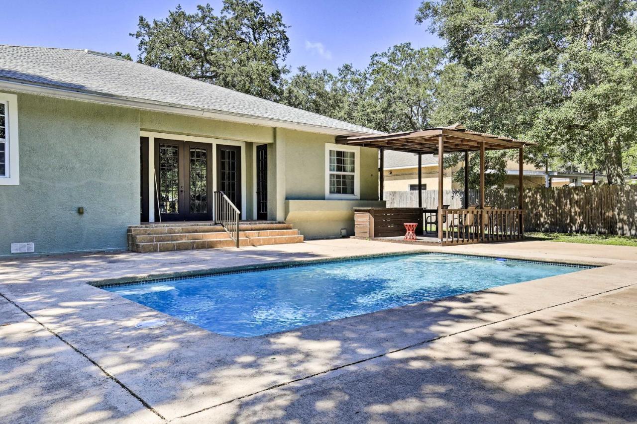 Tampa Oasis With Pool About 7 Mi To Busch Gardens! Villa Buitenkant foto