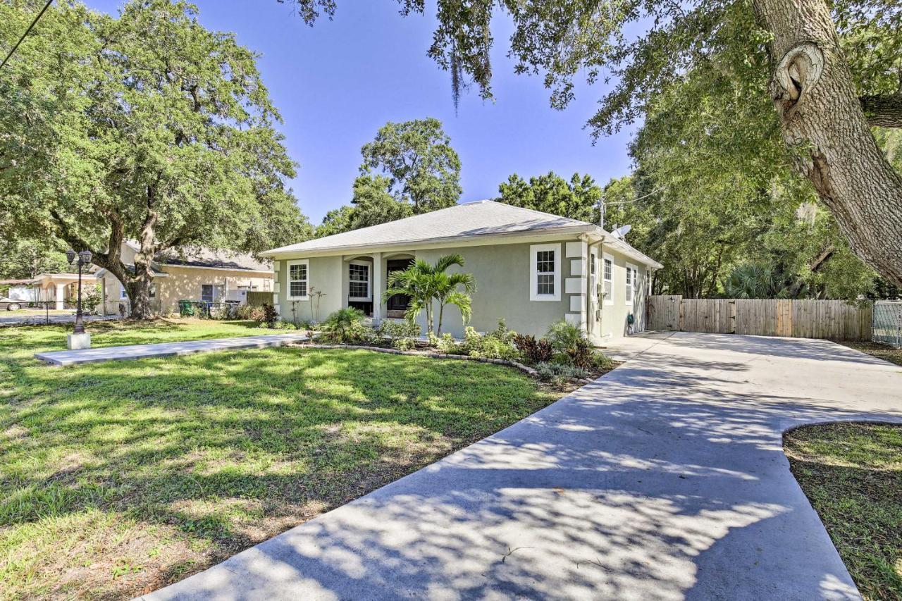 Tampa Oasis With Pool About 7 Mi To Busch Gardens! Villa Buitenkant foto